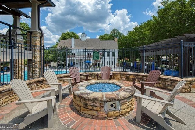 2660 Coachmans Circle, Alpharetta, GA 30022