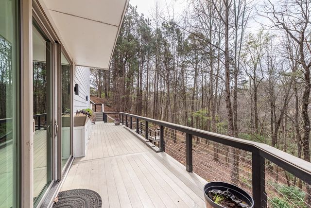 201 N Woods Way, Jasper, GA 30143