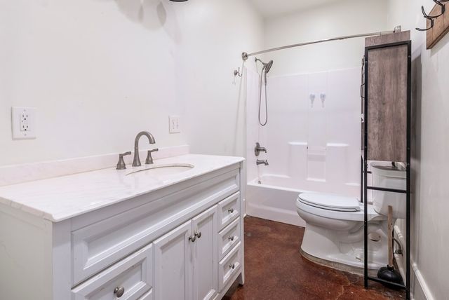 201 N Woods Way, Jasper, GA 30143