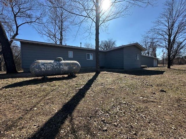 N11992 12TH AVENUE, Necedah, WI 54646