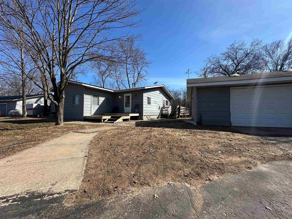 N11992 12TH AVENUE, Necedah, WI 54646