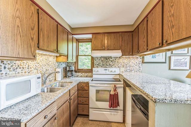 125 DEAL DR, Luray, VA 22835