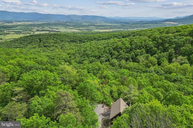 125 DEAL DR, Luray, VA 22835