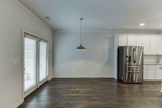 5634 Parkview Lane, Flowery Branch, GA 30542