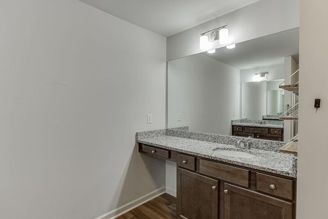 5634 Parkview Lane, Flowery Branch, GA 30542