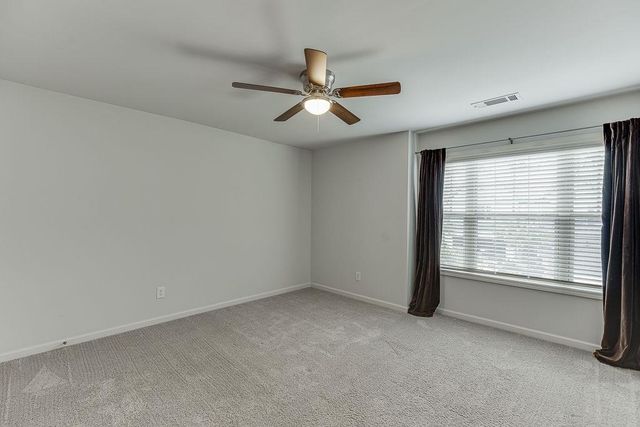5634 Parkview Lane, Flowery Branch, GA 30542
