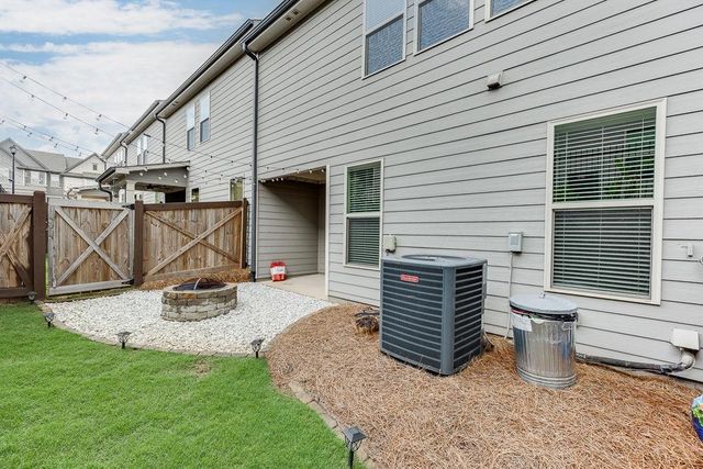 5634 Parkview Lane, Flowery Branch, GA 30542