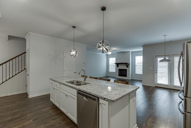 5634 Parkview Lane, Flowery Branch, GA 30542