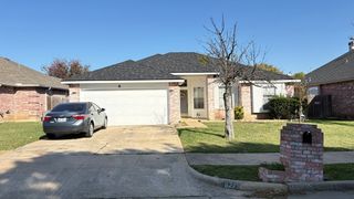 927 Rio Vista Lane, Arlington, TX 76017