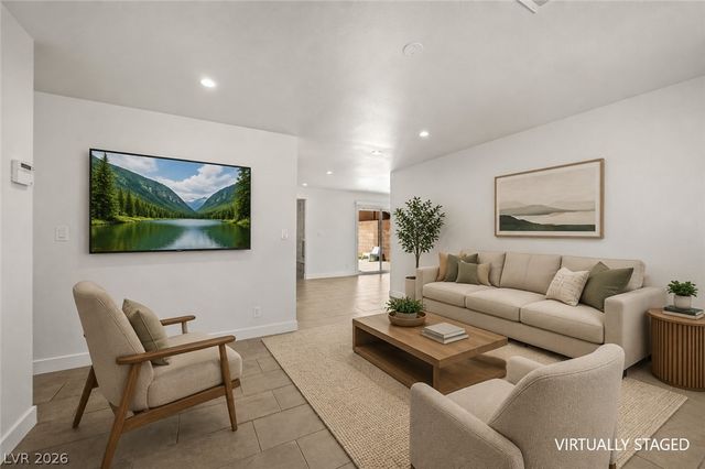 712 Harper Circle, Las Vegas, NV 89107