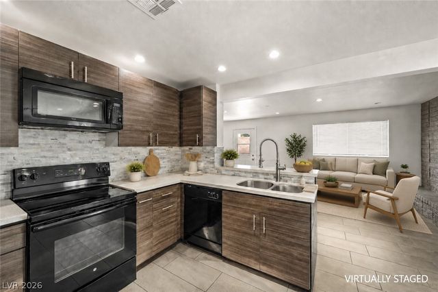 712 Harper Circle, Las Vegas, NV 89107