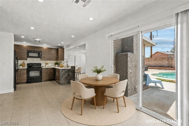 712 Harper Circle, Las Vegas, NV 89107