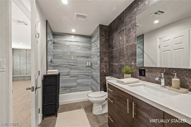 712 Harper Circle, Las Vegas, NV 89107