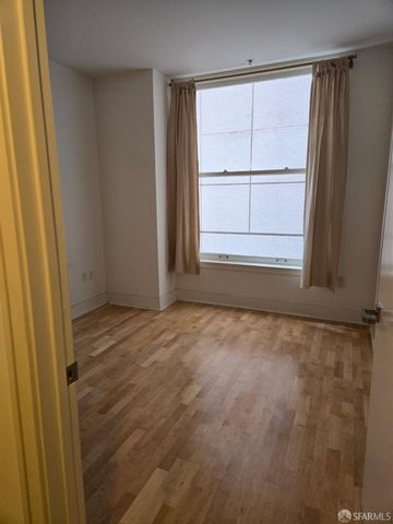 74 New Montgomery Street 303, San Francisco, CA 94105