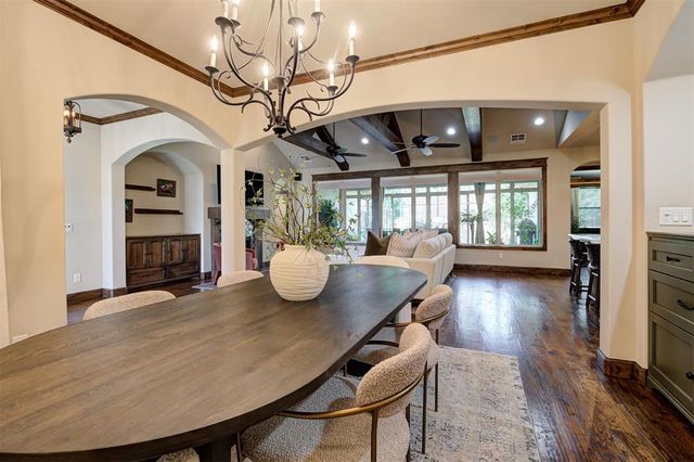 1317 Town Square Park, Edmond, OK 73034