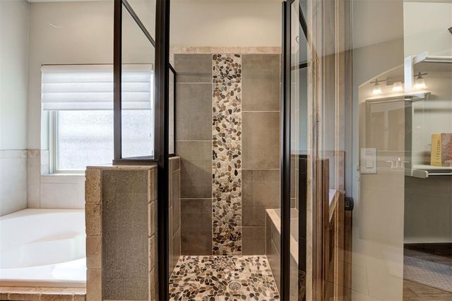 1317 Town Square Park, Edmond, OK 73034