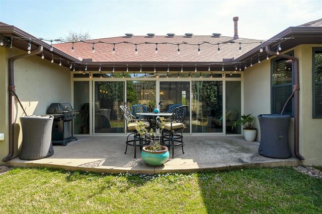 1317 Town Square Park, Edmond, OK 73034