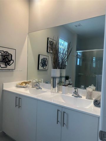 11883 NW 47 MNR 11883, Coral Springs, FL 33076