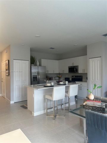 11883 NW 47 MNR 11883, Coral Springs, FL 33076