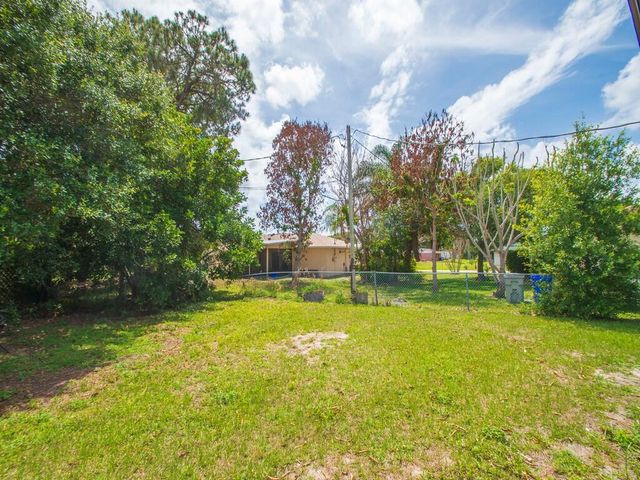 4065 46th Lane, Vero Beach, FL 32967
