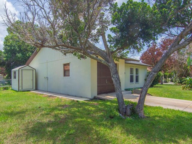 4065 46th Lane, Vero Beach, FL 32967