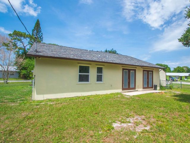 4065 46th Lane, Vero Beach, FL 32967