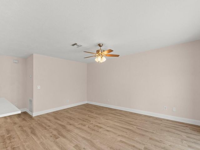 4065 46th Lane, Vero Beach, FL 32967