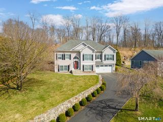 79 Joshua Town Road, Waterbury, CT 06708