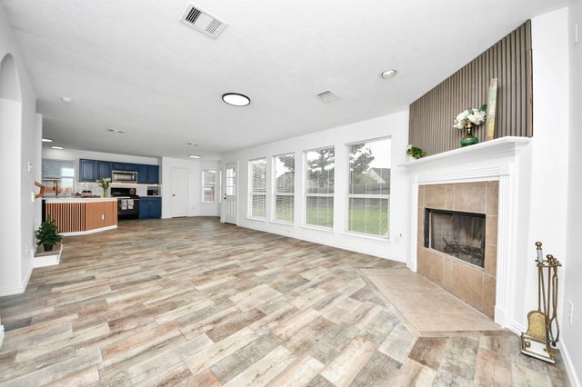 322 Burris Park Drive, Spring, TX 77373