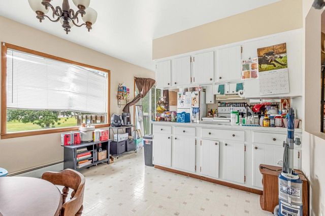 406 Amey Drive, Baraboo, WI 53913
