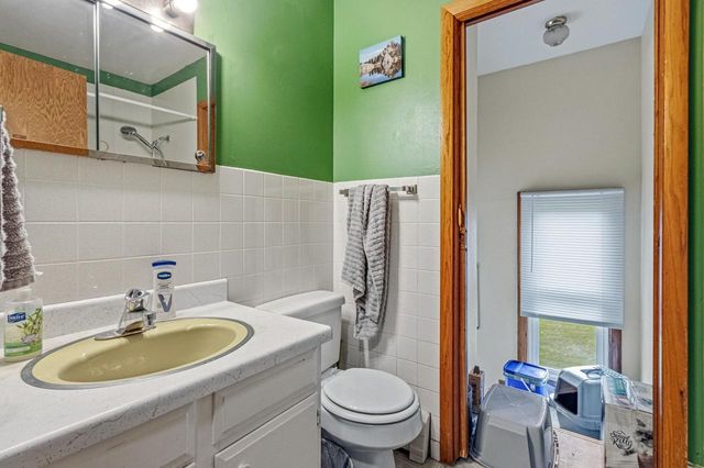406 Amey Drive, Baraboo, WI 53913