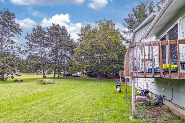 406 Amey Drive, Baraboo, WI 53913