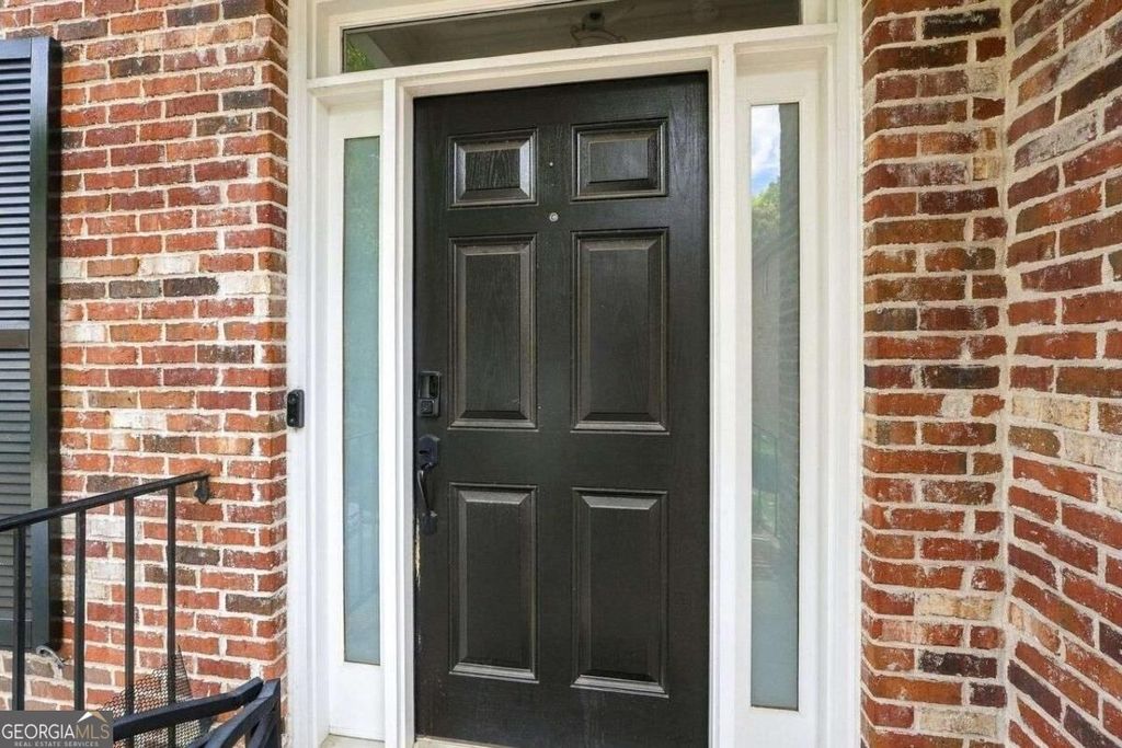 1121 Ashton Bluff Drive NE, Atlanta, GA 30319 — photo 3