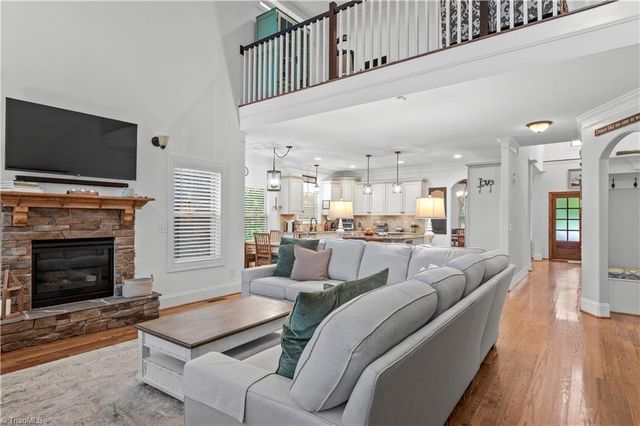 128 Meadow Brook Court, Advance, NC 27006