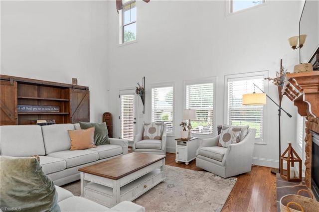 128 Meadow Brook Court, Advance, NC 27006