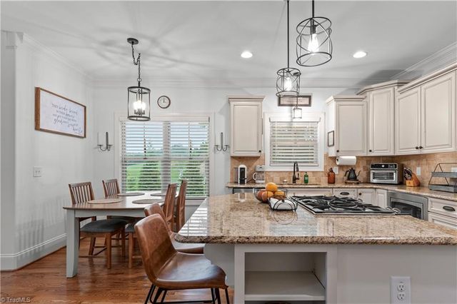 128 Meadow Brook Court, Advance, NC 27006
