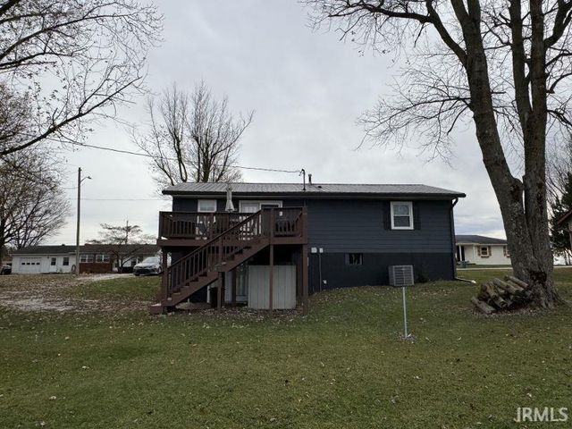 510 W Middleton Drive, Orleans, IN 47452