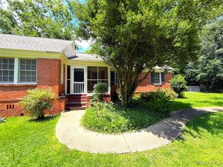 807 E Edgemont Avenue, Montgomery, AL 36111