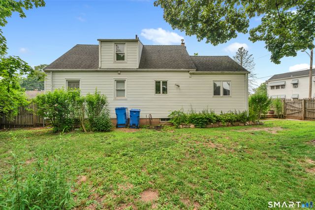 231 Gorham Avenue, Hamden, CT 06514