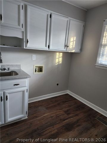 1303 MIDDLE Road, Fayetteville, NC 28312