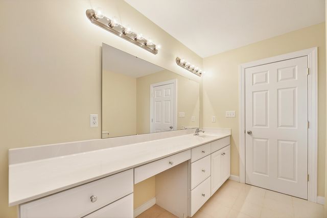 993 Pickett Level Road, Elloree, SC 29047