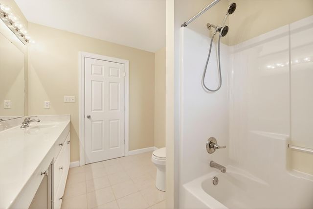 993 Pickett Level Road, Elloree, SC 29047