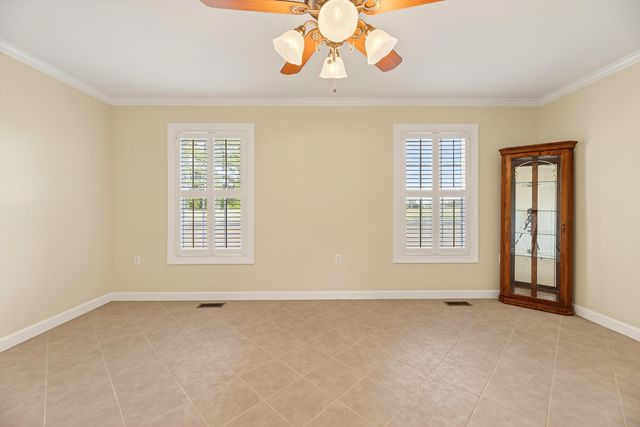 993 Pickett Level Road, Elloree, SC 29047