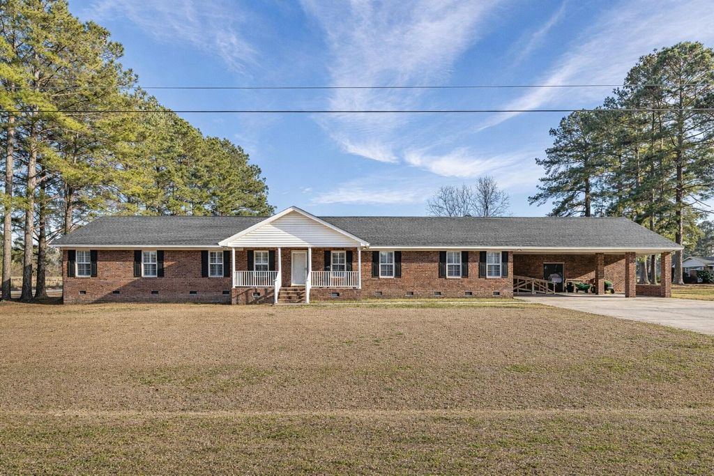 Image 1 of property listing at 993 Pickett Level Road, Elloree, SC 29047