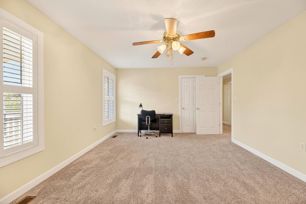 Image 25 of property listing at 993 Pickett Level Road, Elloree, SC 29047