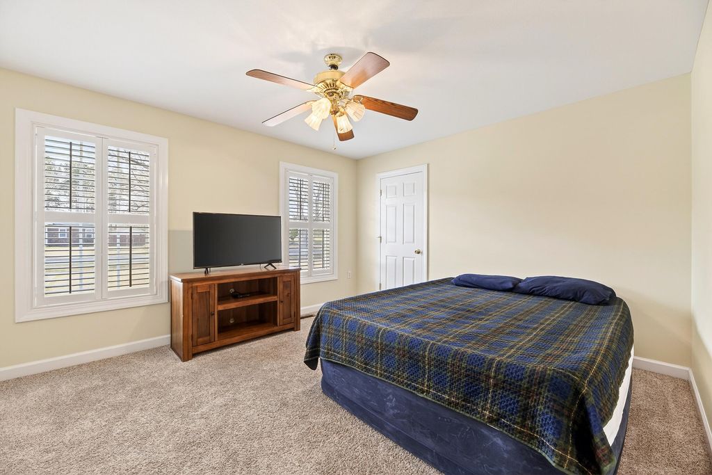 Image 35 of property listing at 993 Pickett Level Road, Elloree, SC 29047