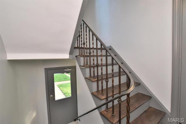 6625 Alamo, Clayton, MO 63105