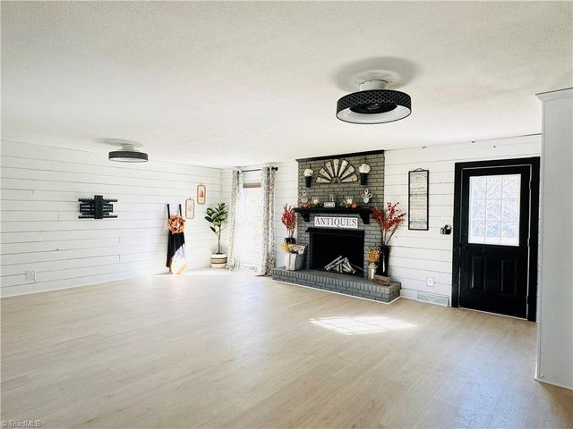 4800 Cade Road, Climax, NC 27233