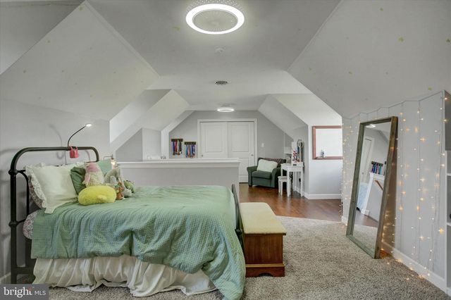 1430 LONGS RD, Carlisle, PA 17013