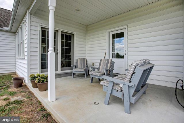1430 LONGS RD, Carlisle, PA 17013